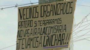 Santa-Fe-advirtiendo-linchados-DyN_CLAIMA20140401_0178_17