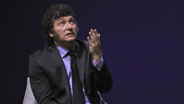 Javier Milei tiene cara de hereje: el año del anarcointervencionismo