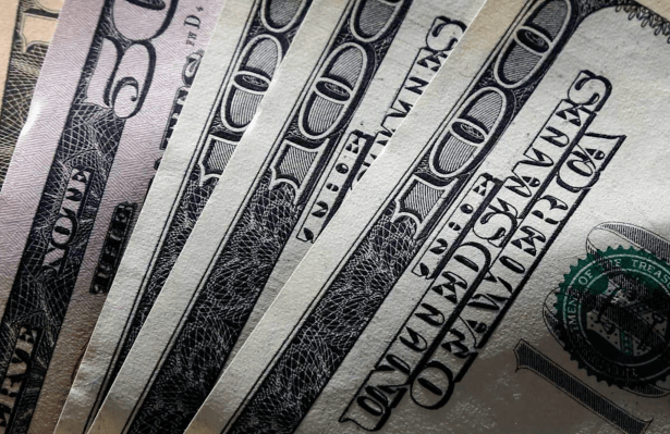 La guerra del dólar: lo barato está saliendo&nbsp;caro